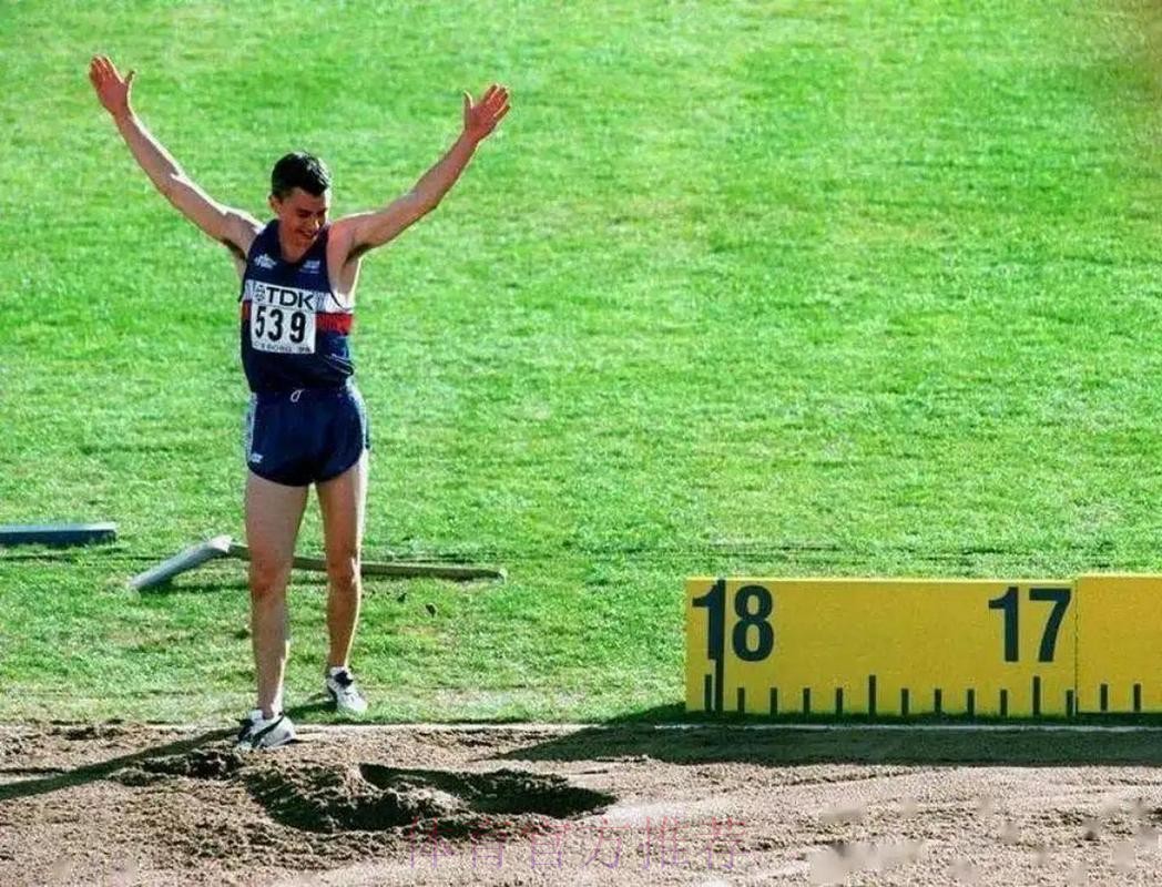 爱德华兹达成万分里程碑 爱德华兹达成万分里程碑